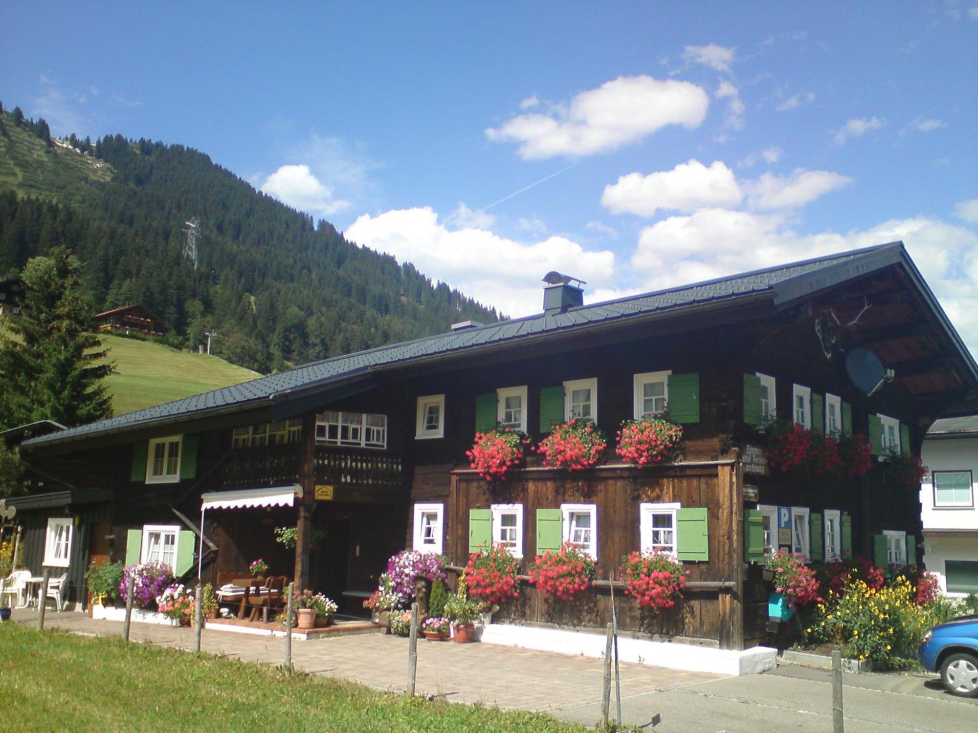 Schusterhof Villa Mittelberg Exterior photo