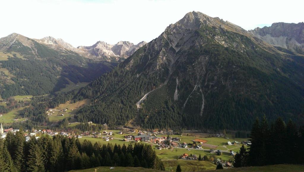 Schusterhof Villa Mittelberg Exterior photo