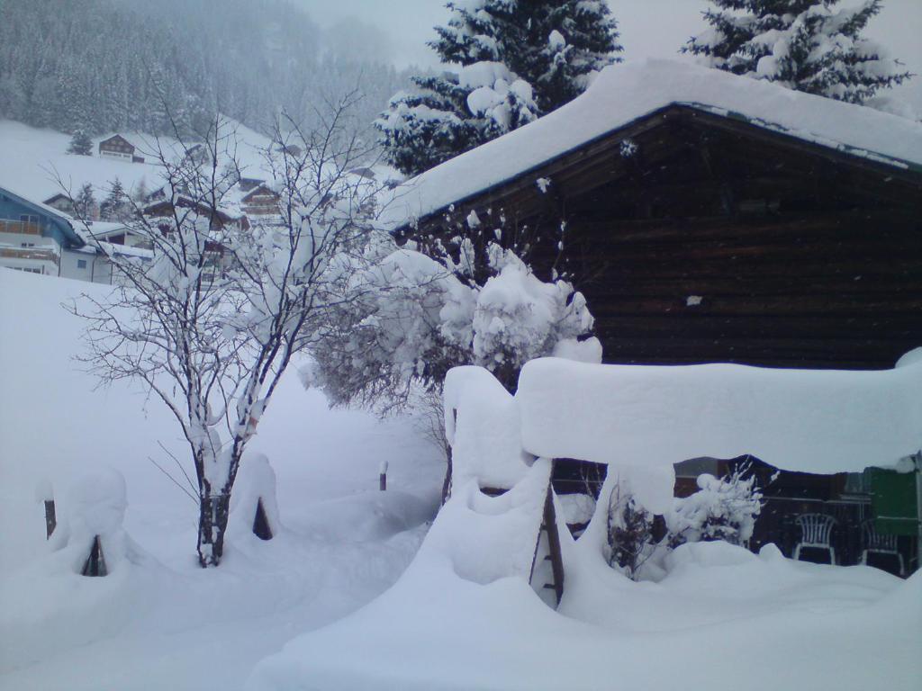 Schusterhof Villa Mittelberg Room photo